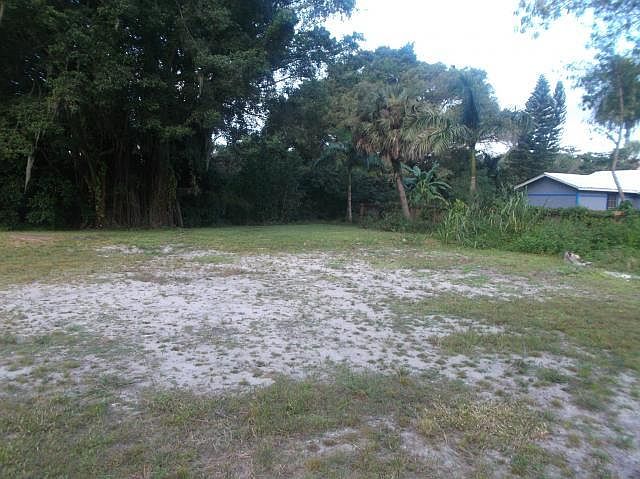 1st image of 145 Standish Cir