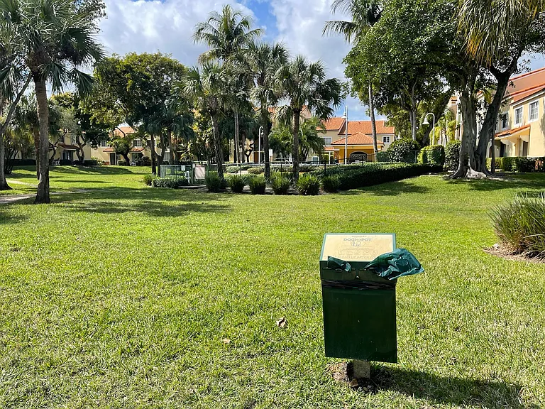120 Yacht Club Way #305 — Photo 44