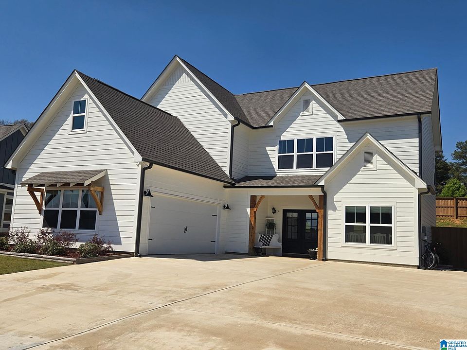 1st image of 443 Avondale Ln