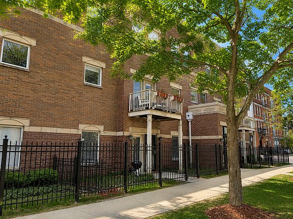 2nd image of 803 E 41st St APT 1B