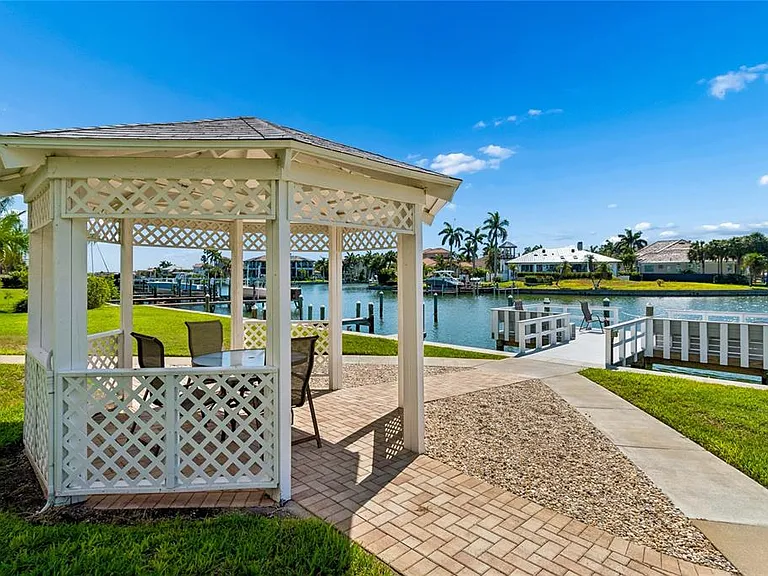 719 Pinellas Bayway S #301 — Photo 53