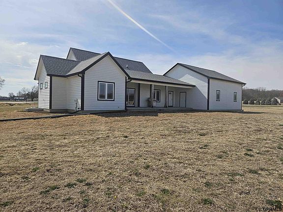 2nd image of 6570 Country Rd #32