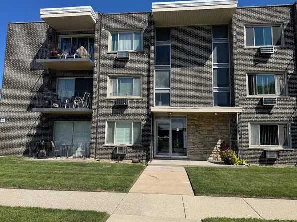 3158 W 88th St APT 103, Evergreen Park, IL 60805