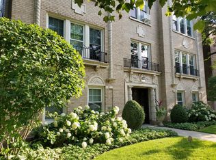 802 Elmwood Ave APT 3E, Evanston, IL 60202