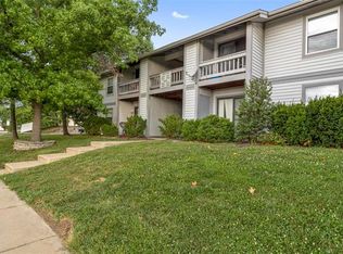1608 Summergate Pkwy, Saint Charles, MO