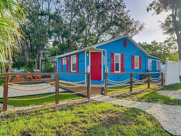 5501 43rd St N, Saint Petersburg, FL 33714