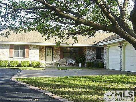 1st image of 502 Valley Trail Dr