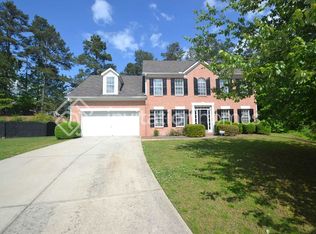 935 Oak Bluff Ct, Dacula, GA 30019