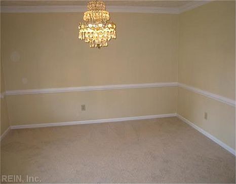3rd image of 1565 Waterside Dr N