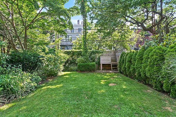 Rented by Corcoran | media 10