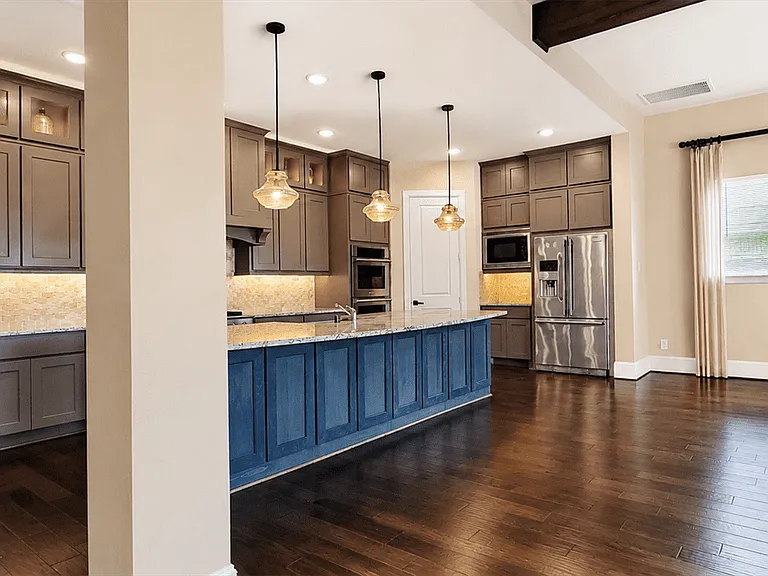 2418 Sandhill Crest Ln — Photo 6