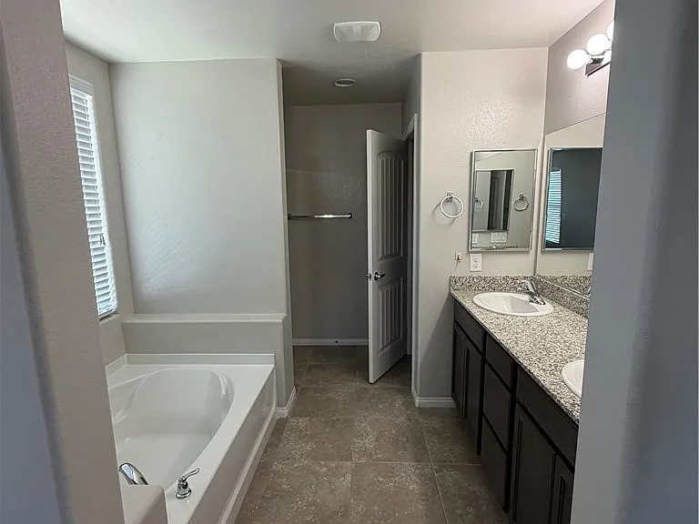 8910 Bucco Reef Ave — Photo 38