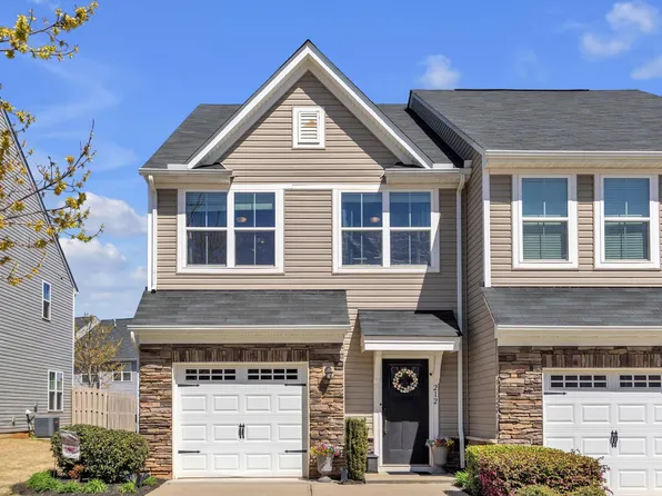 212 Clearwood Dr, Simpsonville, SC 29681