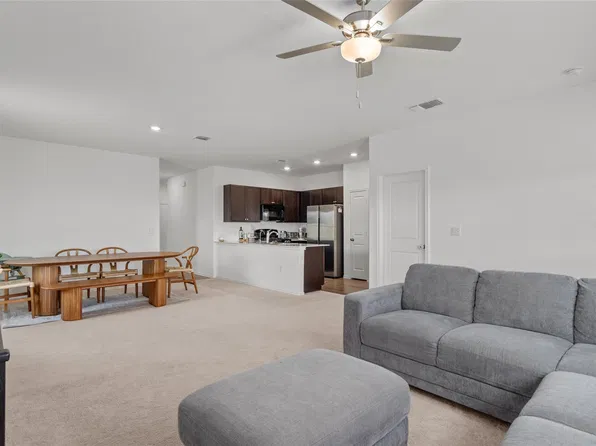 15212 Purple Drop Cv, Del Valle, TX 78617