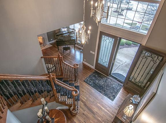 4th image of 3404 Sunnyside Ct