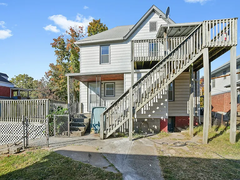 337 Garfield Ave #2 — Photo 21