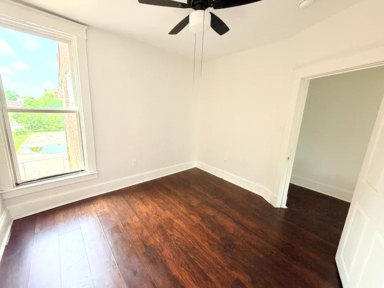 804 Whitmore Ave — Photo 10