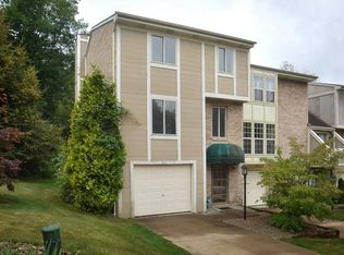 51 Shadowwood Ct, Trafford, PA 15085