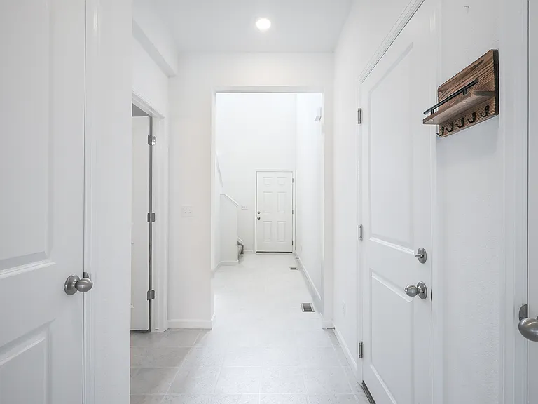 53 Acorn Creek Ct — Photo 2