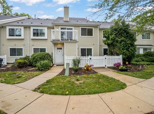 4 Sweetgum Ln, Monmouth Junction, NJ 08852