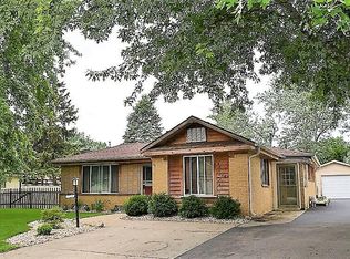 773 Manor Dr, Silver Lake, WI 53170