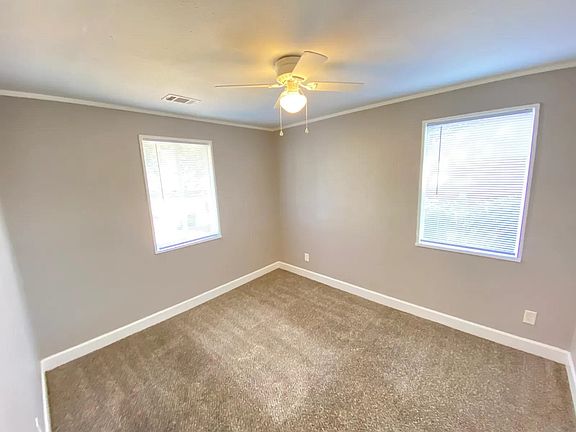 3rd image of 2857 Montague Ave