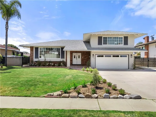 17802 Whitney Dr, Santa Ana, CA 92705