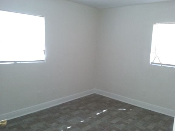 3rd image of 2720 Mineola Dr