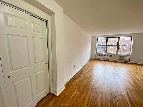 4th image of 111-40 76th Dr #D5
