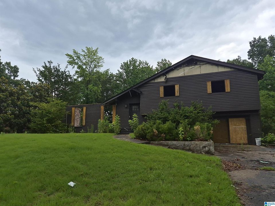1st image of 529 Tambay Dr