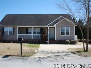 205 Iron Creek Dr, Washington, NC 27889