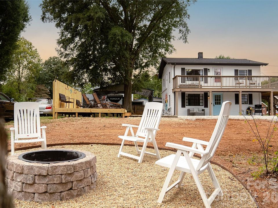 1st image of 115/117 Bowfin Cir