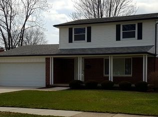 36519 Rowe Dr, Sterling Heights, MI