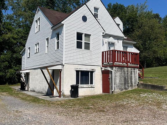 2nd image of 1521 E Main St