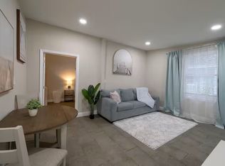 160 Palmyra Dr #4, Orlando, FL 32807
