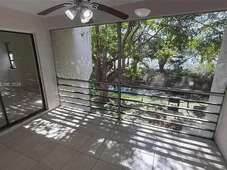 3199 Coral Hills Dr #3 — Photo 20