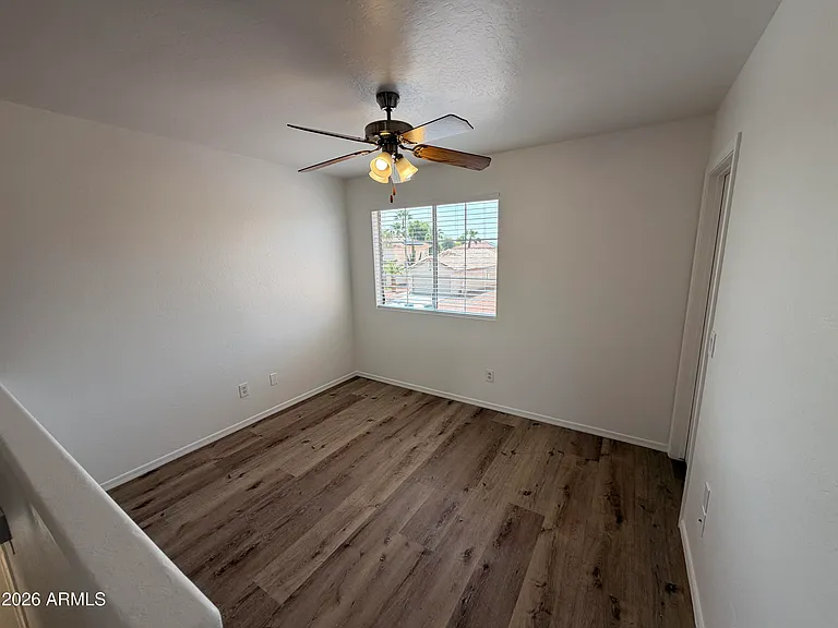 12930 W Paradise Dr — Photo 6
