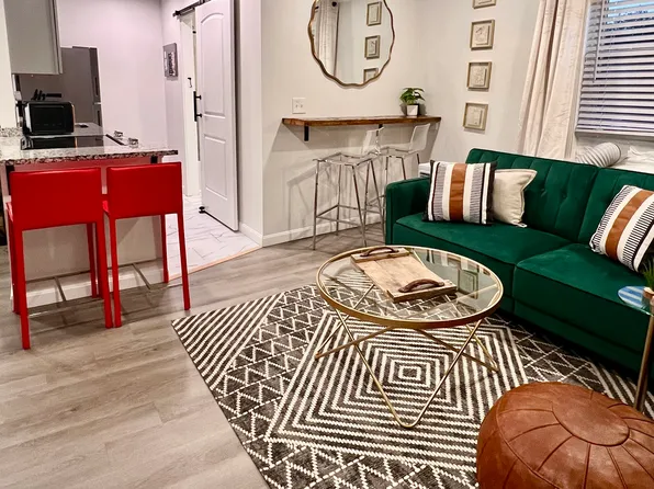 (undisclosed Address), Pembroke, NH 03275