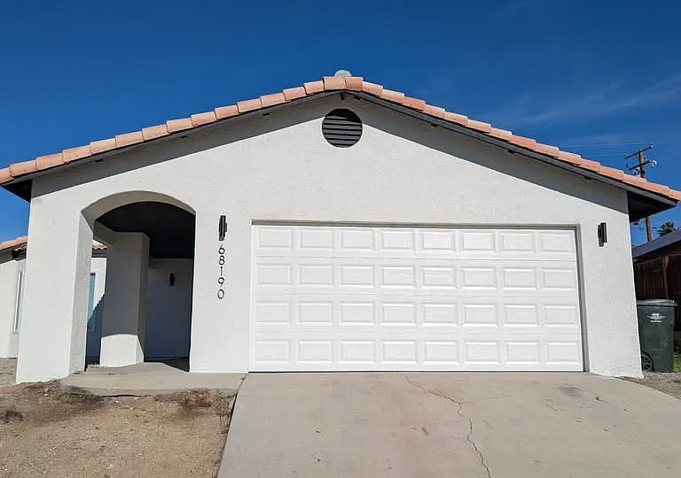 68190 Calle Blanco — Photo 1