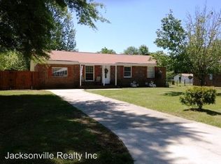 120 Sheffield Rd, Jacksonville, NC 28546