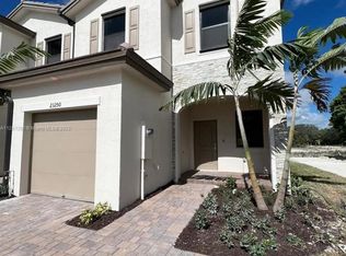 23250 SW 131st Ct, Miami, FL 33170