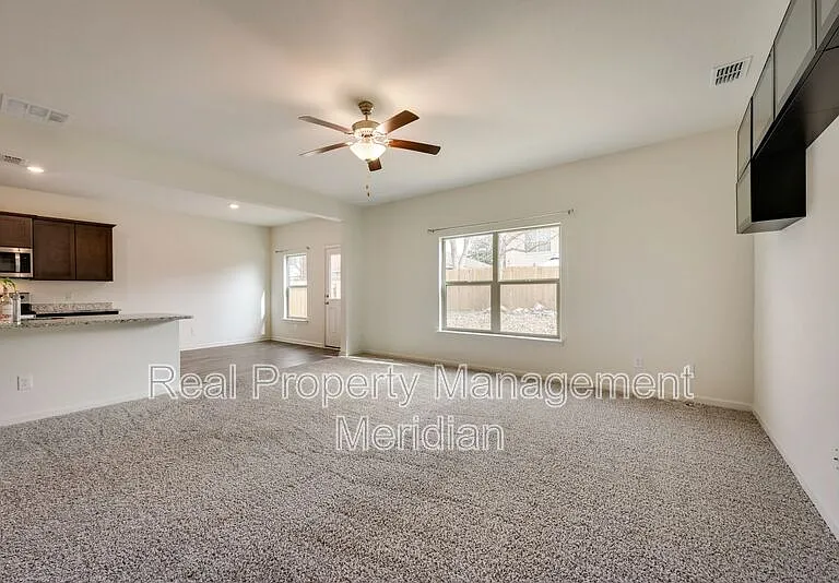 8408 Buck Mountain Pass — Photo 5