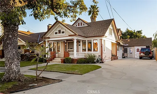 243 N Grand St Photo 1