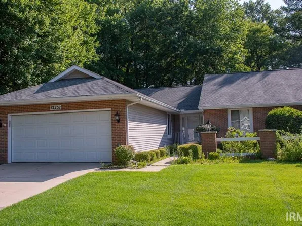 52232 Tawny Brook Ln, South Bend, IN 46637