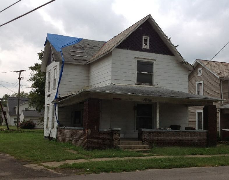 1st image of 17 N Buena Vista St