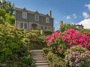 2863 NW Cumberland Rd, Portland, OR 97210