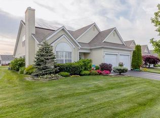83 Rosewood Dr, Lakewood, NJ 08701