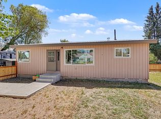 114 Ponderosa Ave W, Fairfield, ID 83327