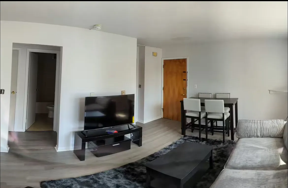 45 3/4 Pierrepont Ave — Photo 1