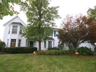 136 Broadmoor Trl, Fairport, NY, 14450